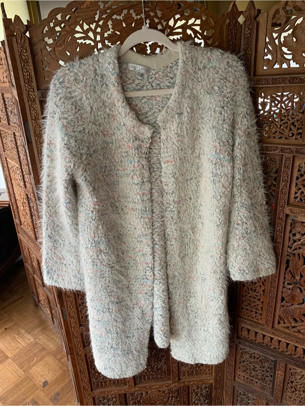 Solitaire Cream Bouclé Sweater with Multicolor Speckles